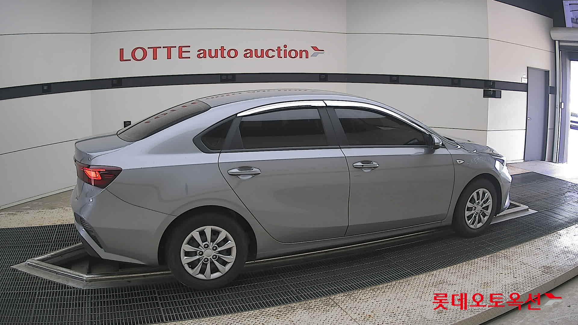 2022 - kia k3