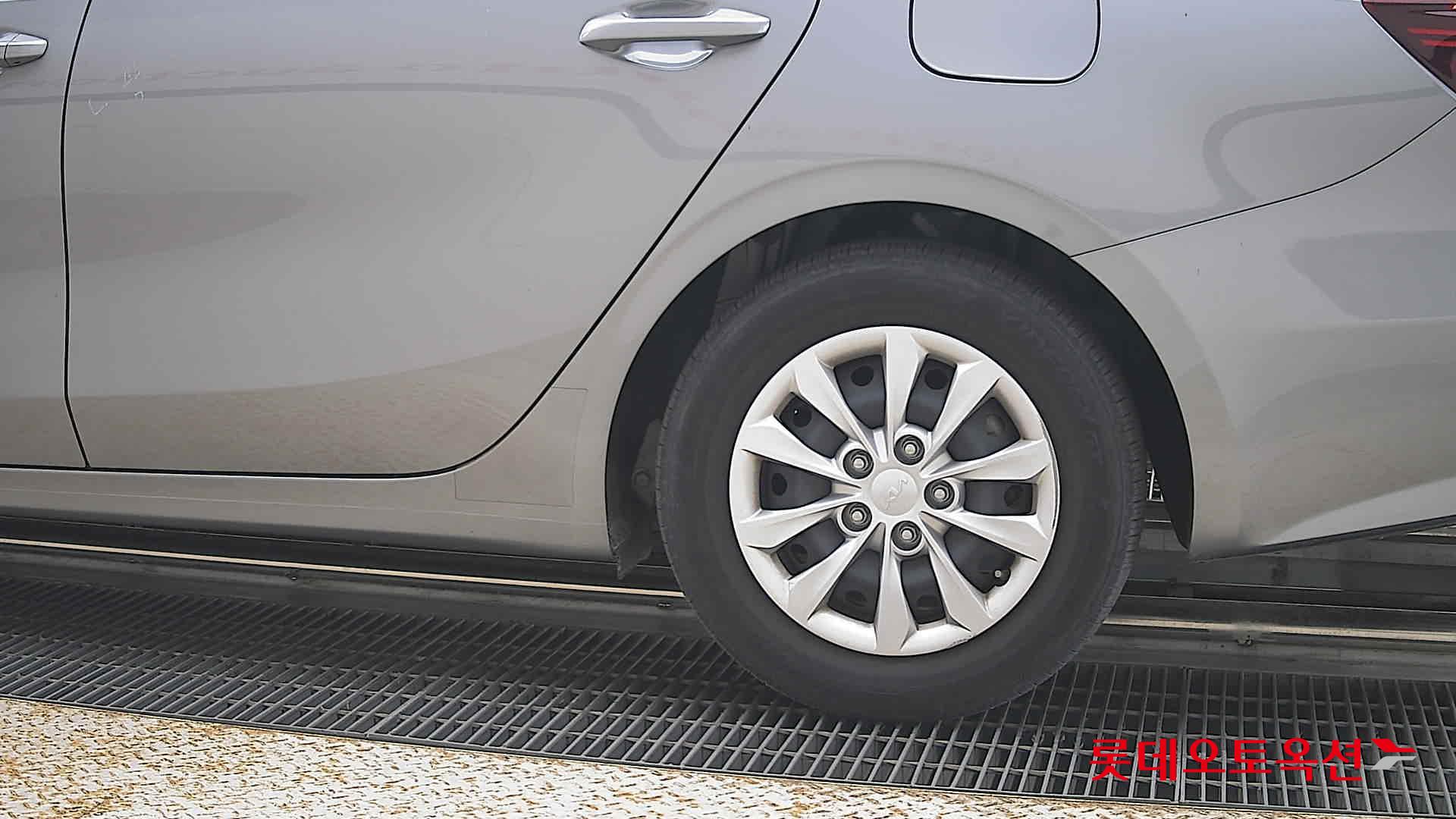2022 - kia k3