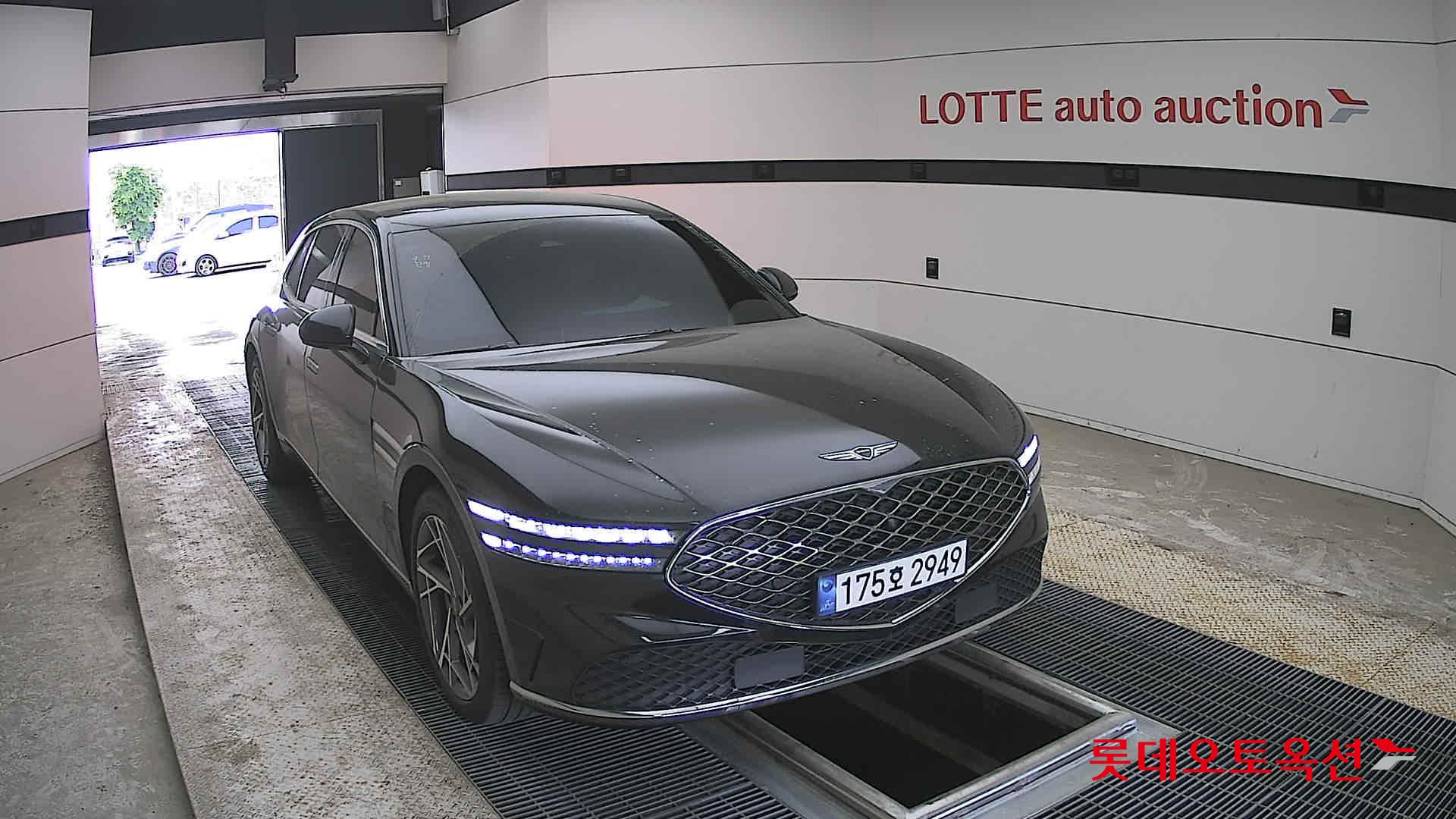 제네시스 G90 - 24
