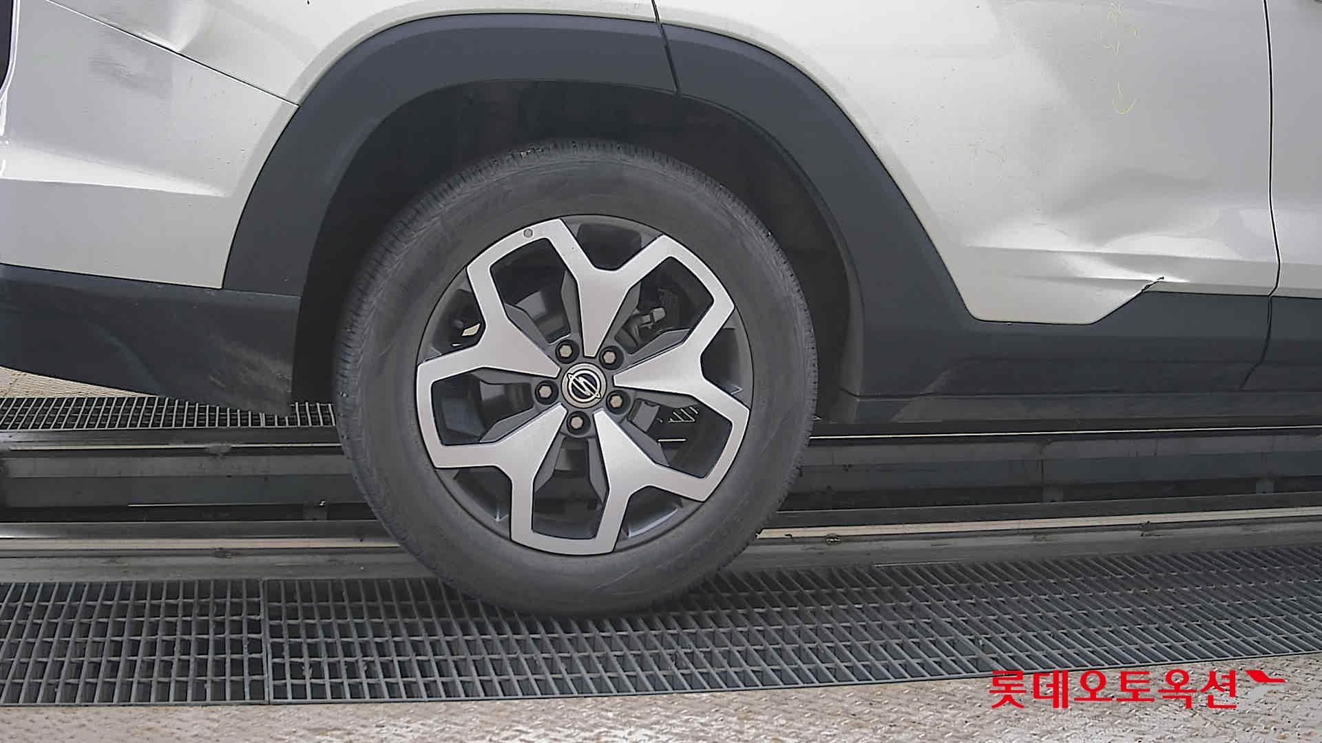 KG Mobility Torres - 28