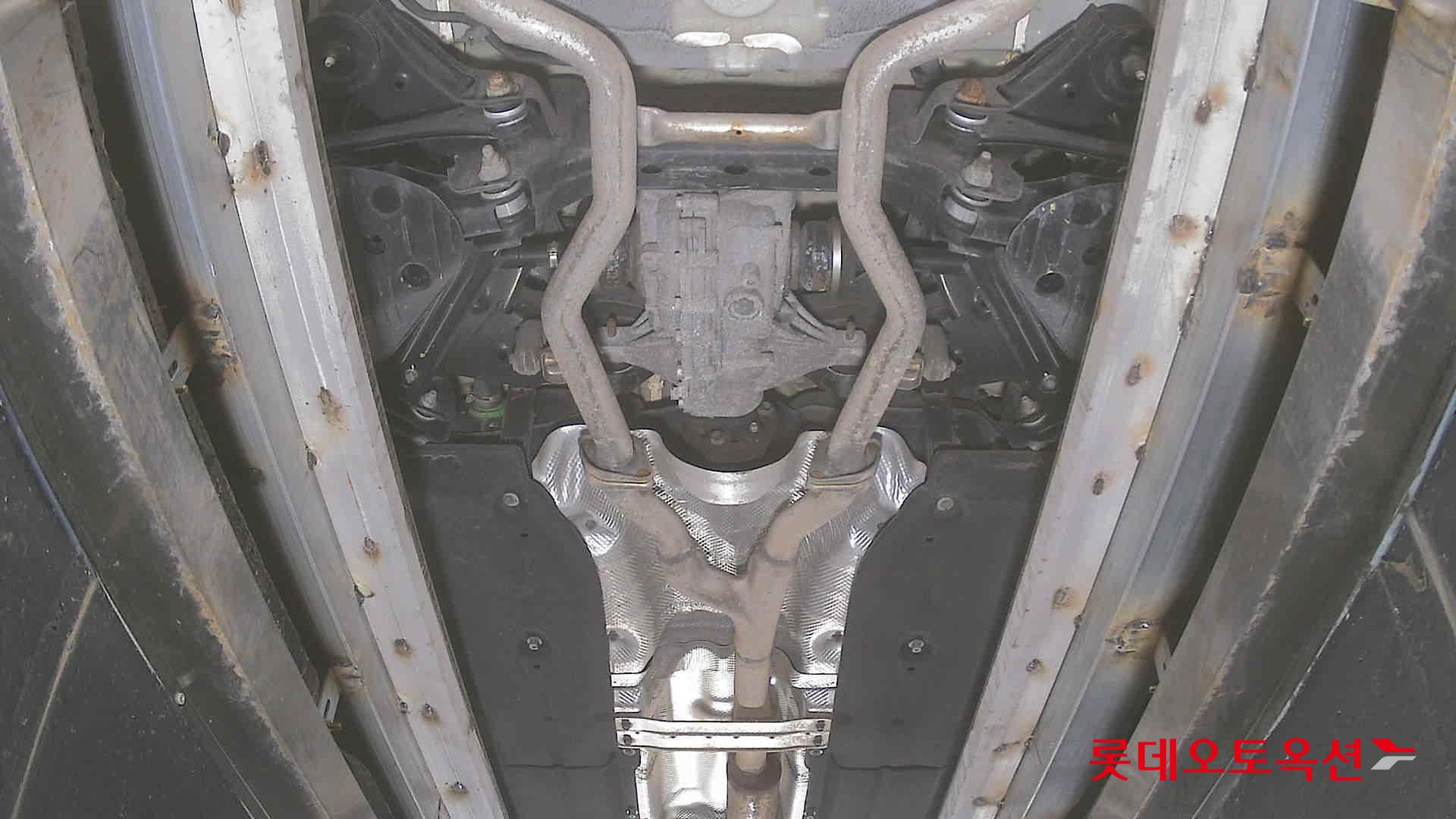 2023 - genesis gv70