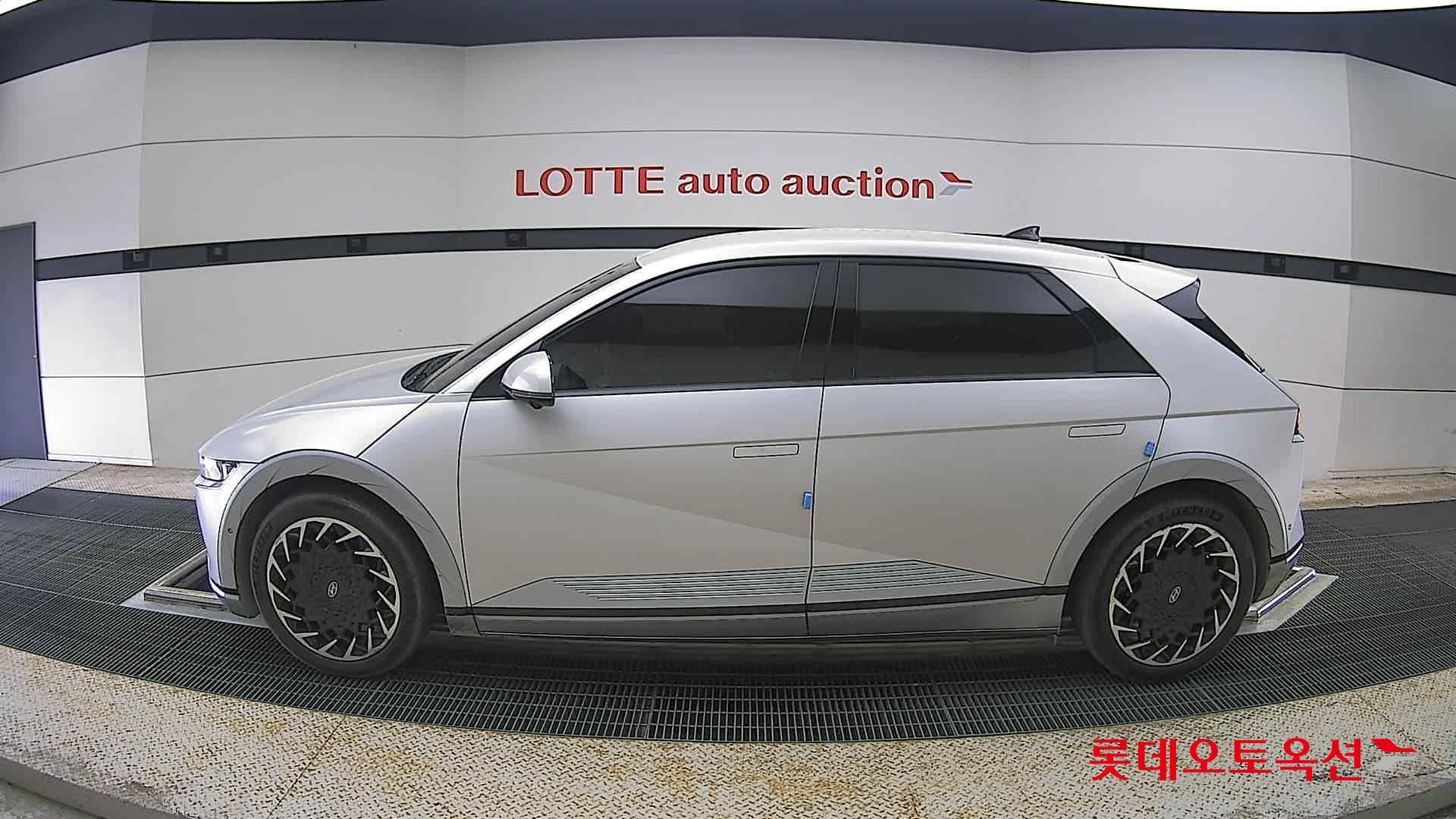 Hyundai Ioniq 5 - 13