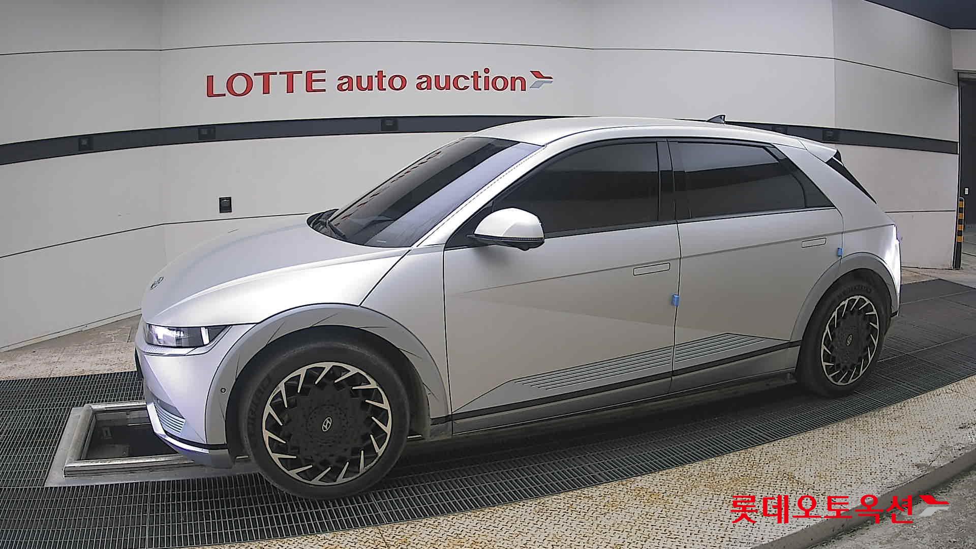 Hyundai Ioniq 5 - 12