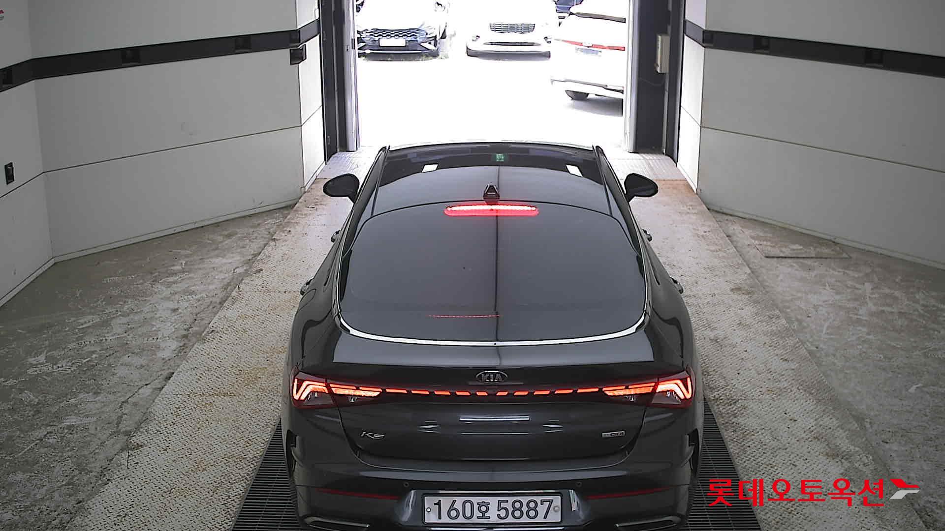 2021 - kia k5