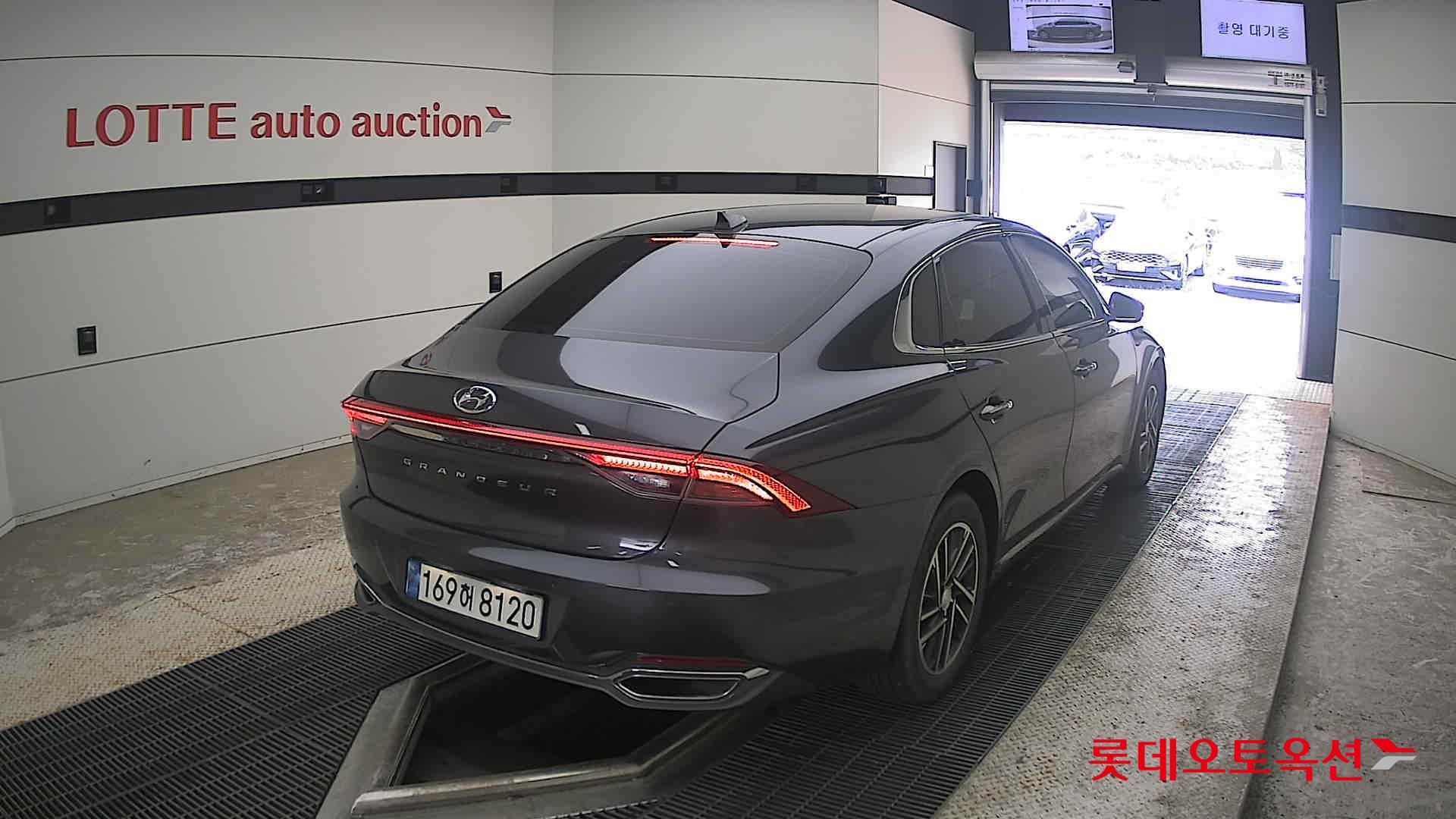 2022 - hyundai grandeur