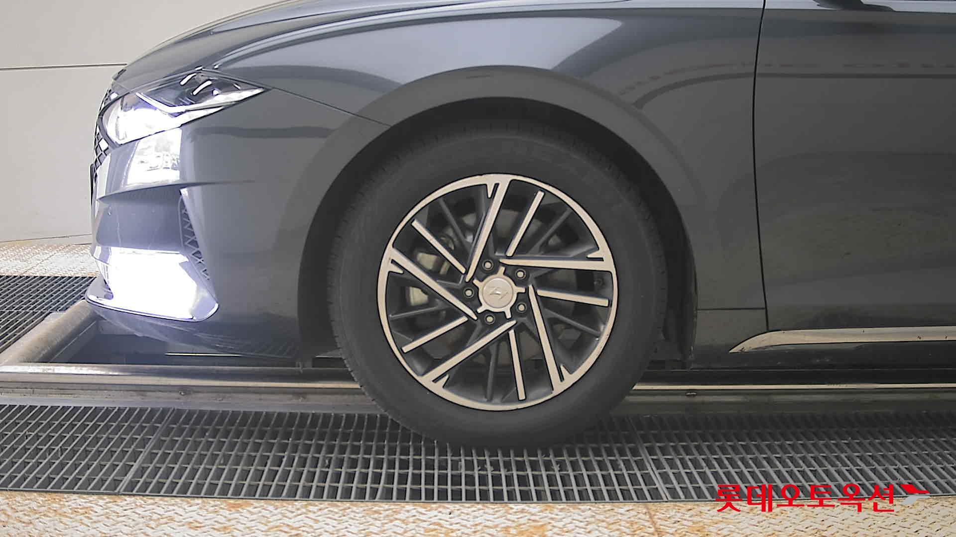 2022 - hyundai grandeur