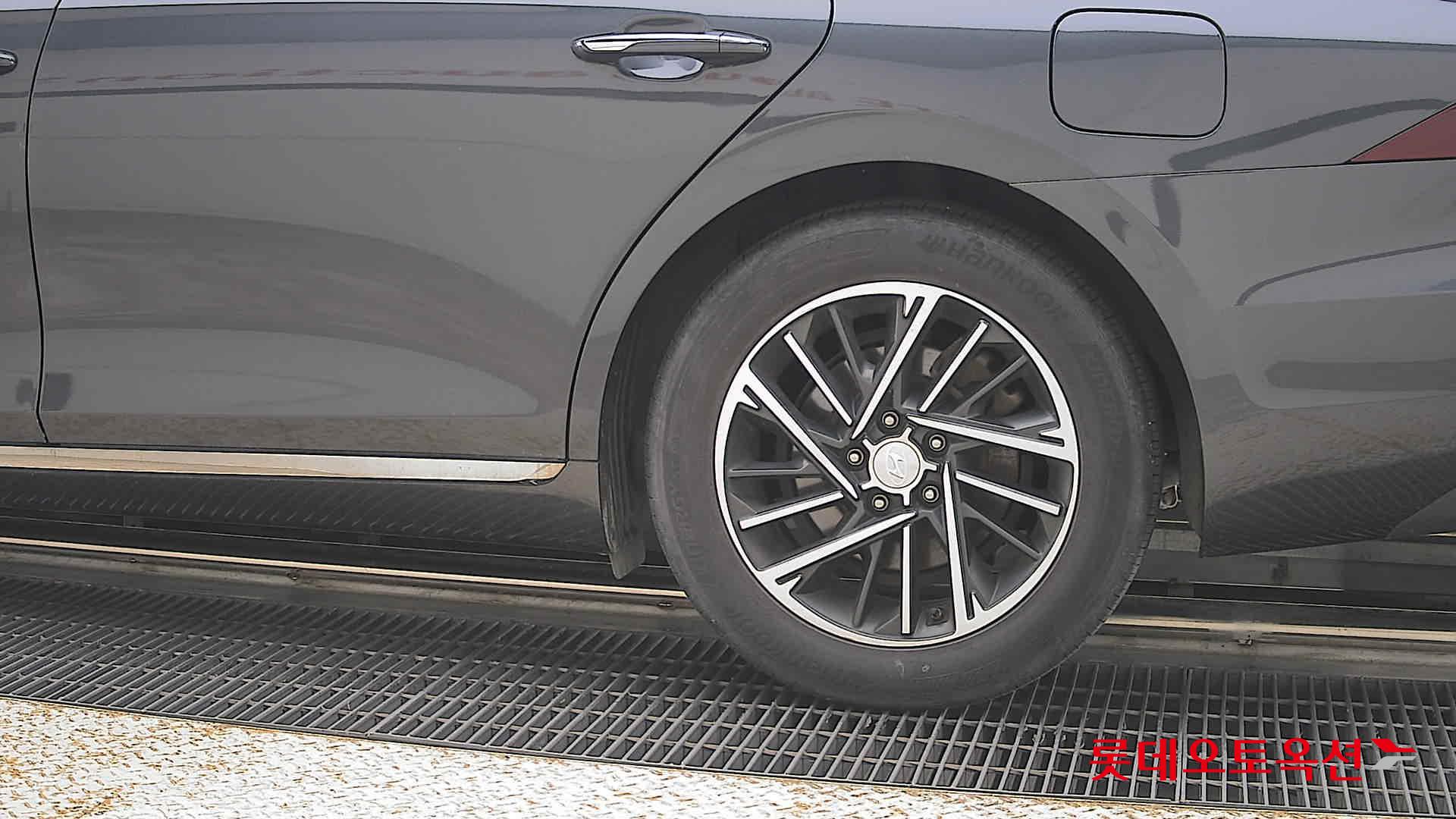 2022 - hyundai grandeur