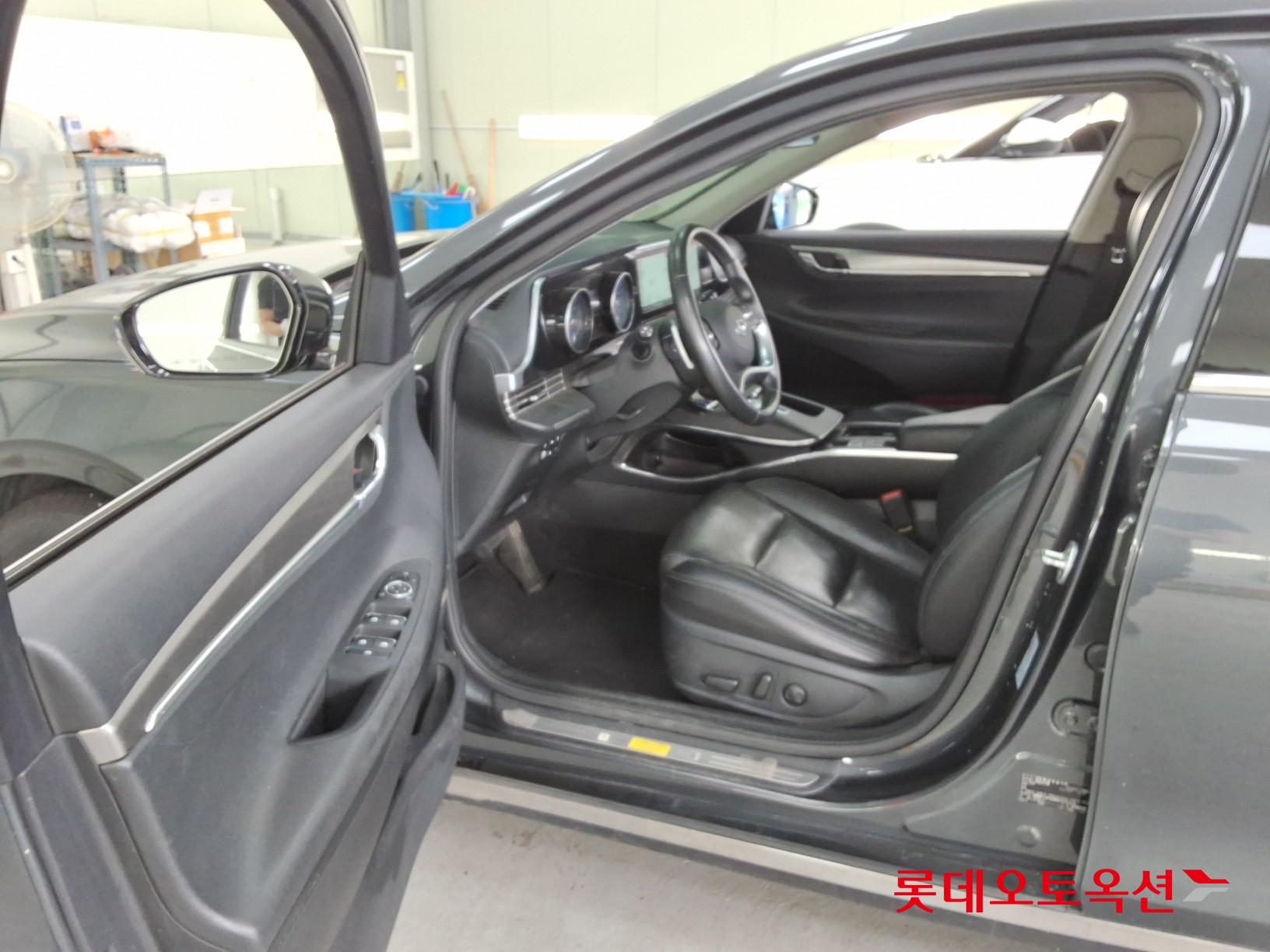 2022 - hyundai grandeur