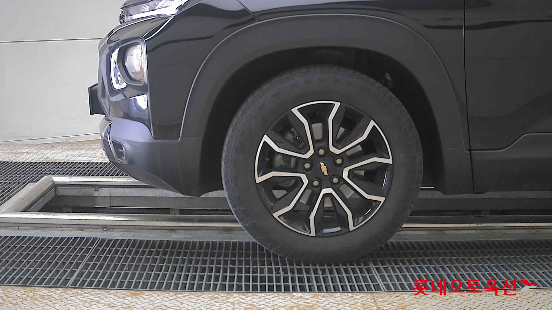 Gm Korea Trailblazer - 25