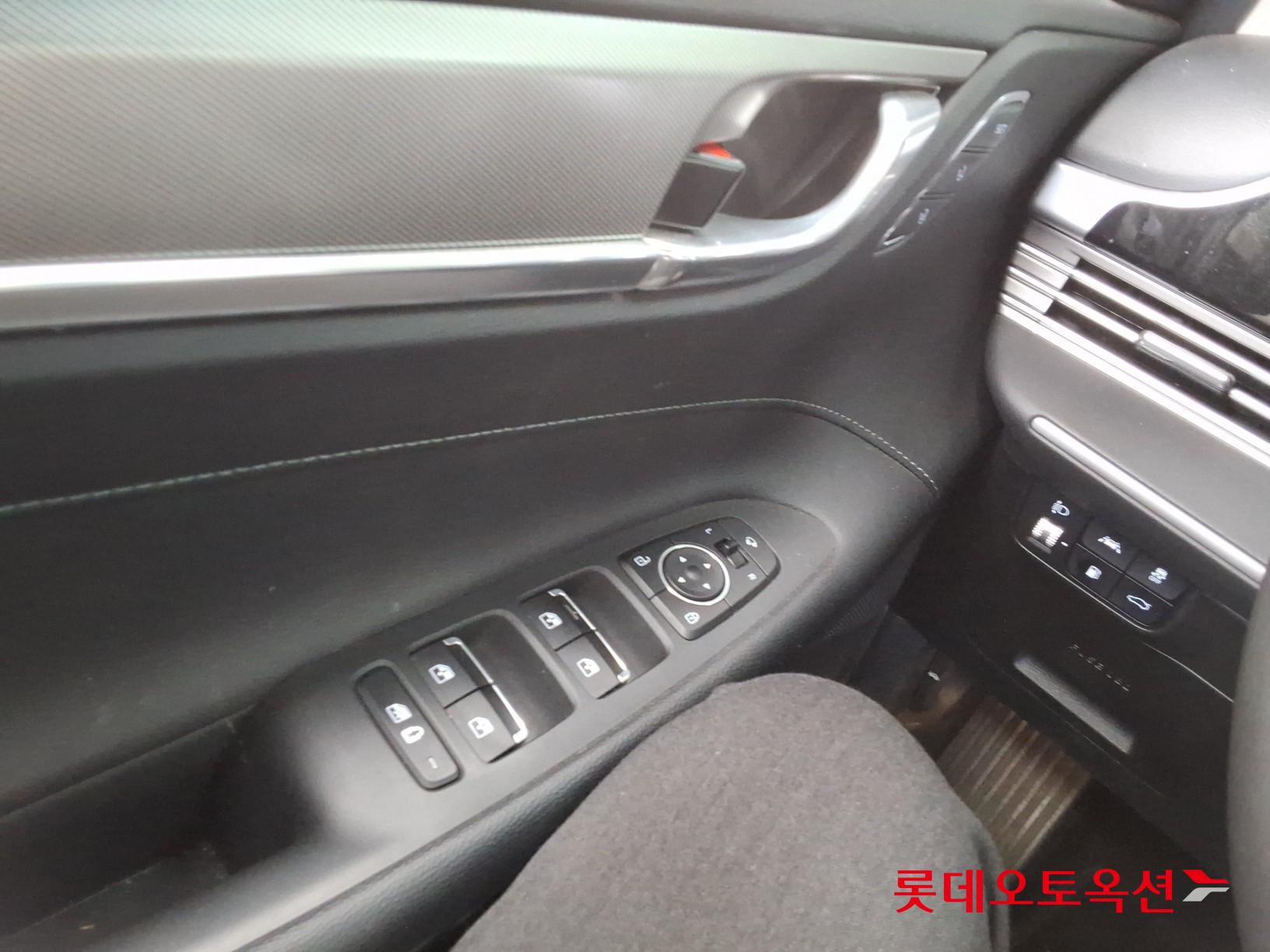 Hyundai Grandeur - 29