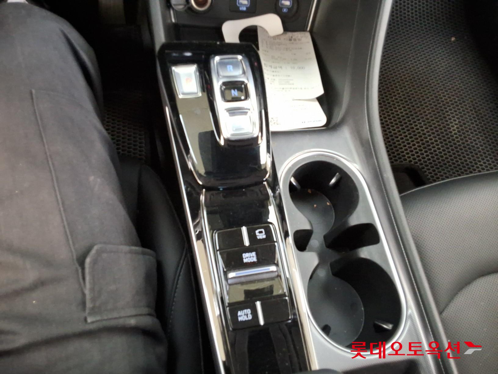 Hyundai Sonata 2022 - Image 34