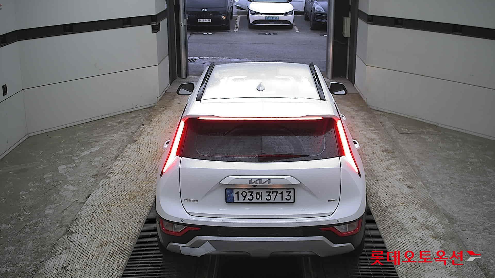 Kia Niro - 17