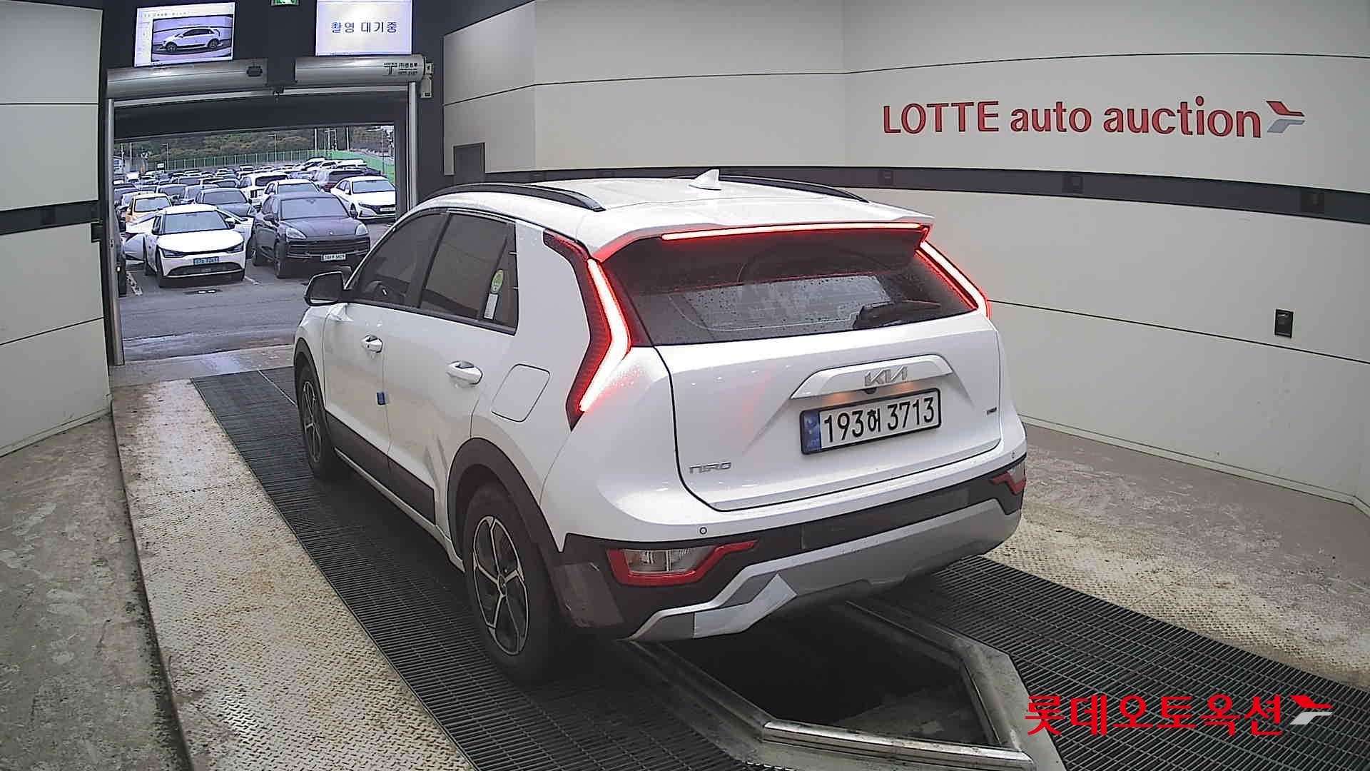 Kia Niro - 16