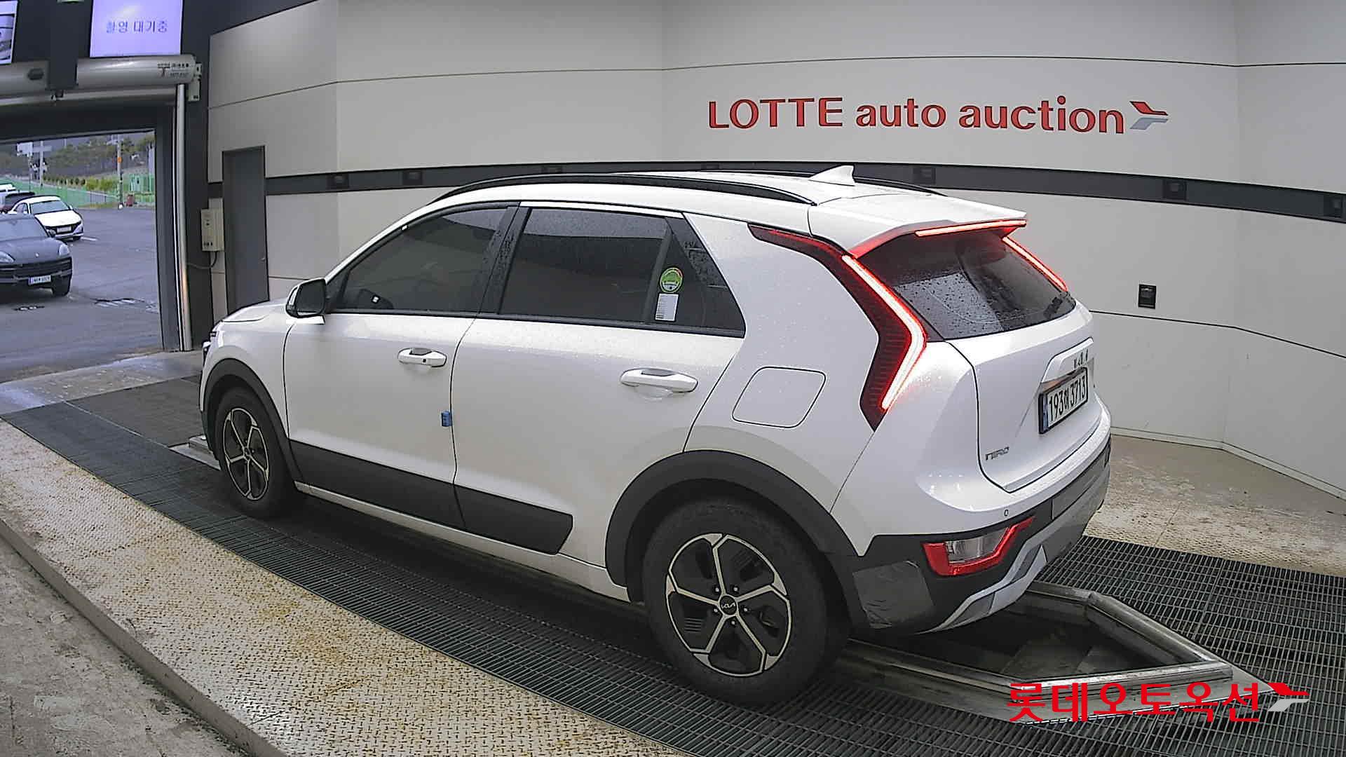 Kia Niro - 15