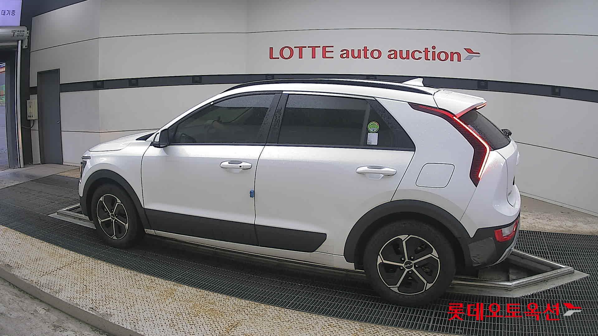 Kia Niro - 14
