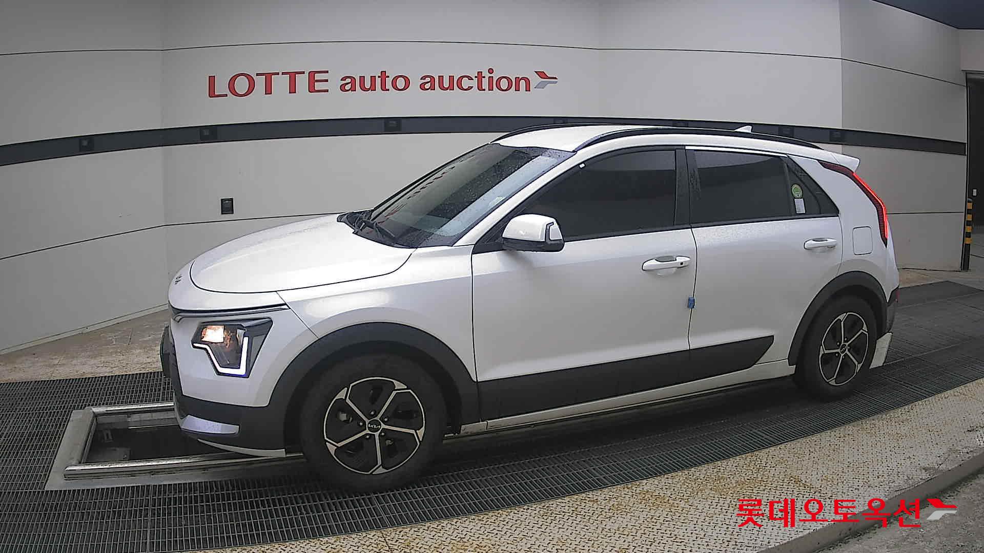Kia Niro - 12