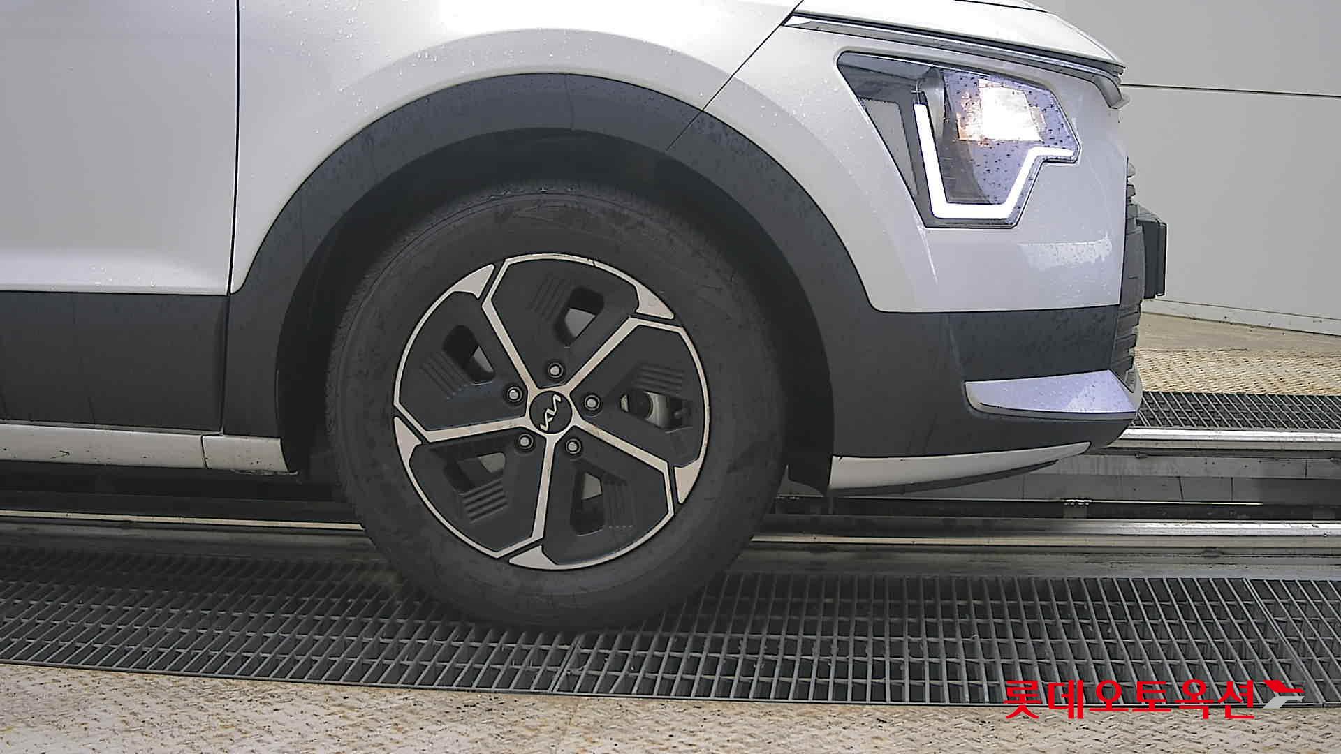 Kia Niro - 27