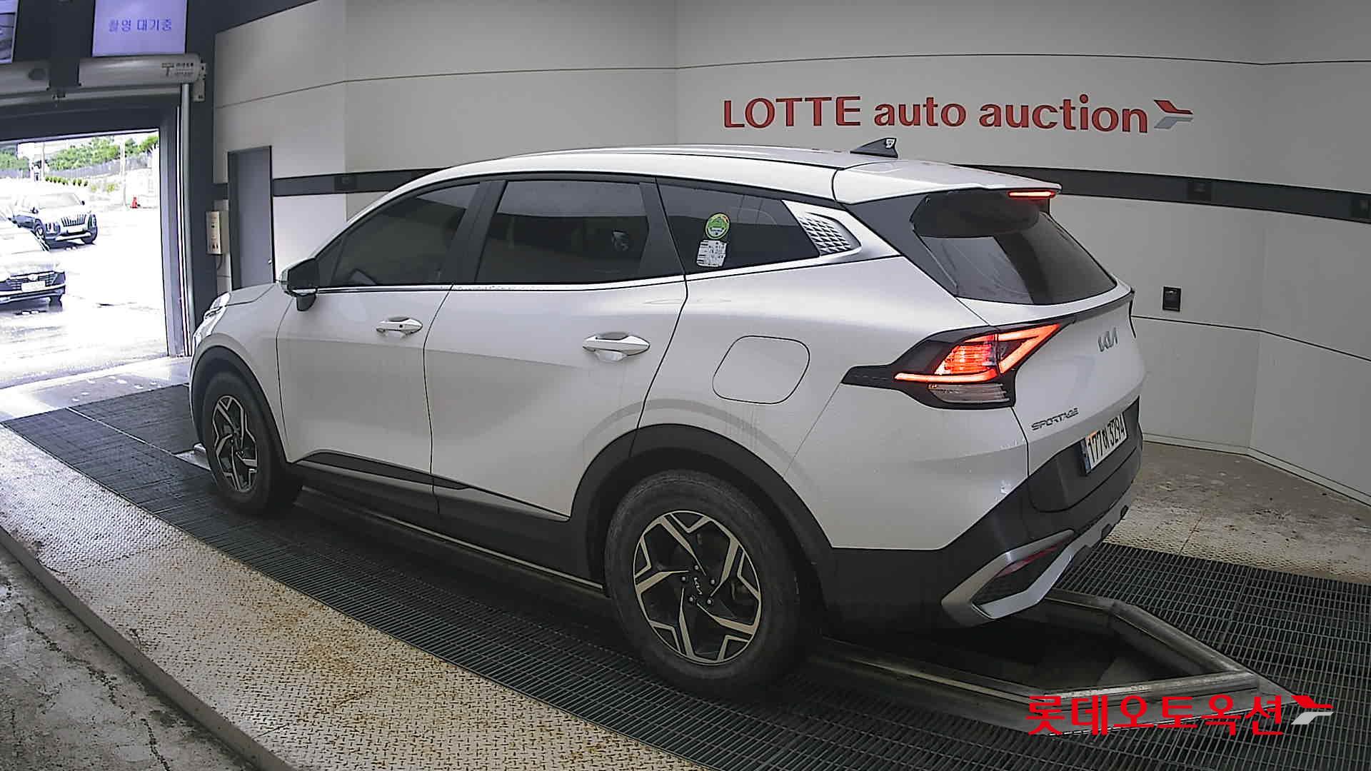 2024 - kia sportage