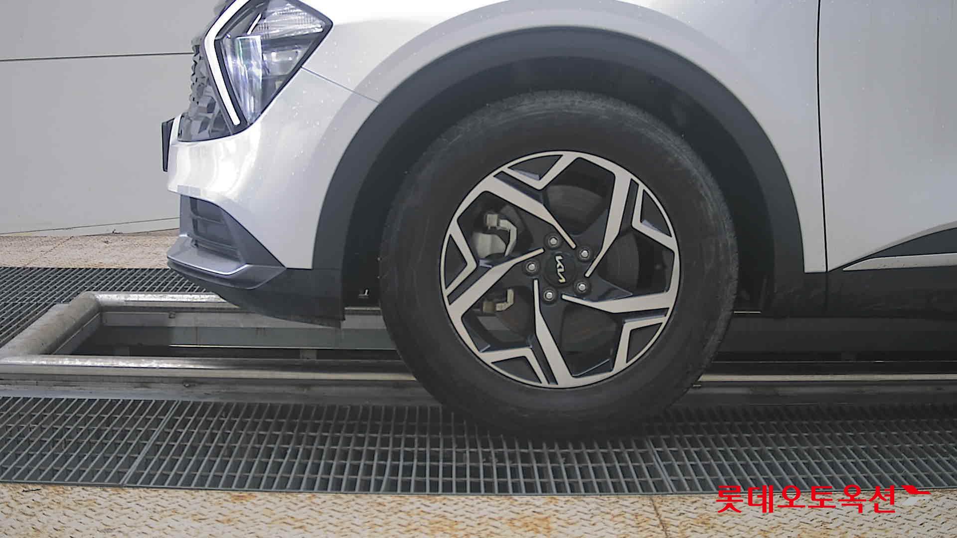 2024 - kia sportage