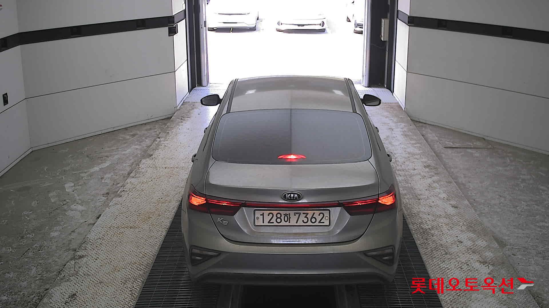 Kia K3 2020 - Image 17