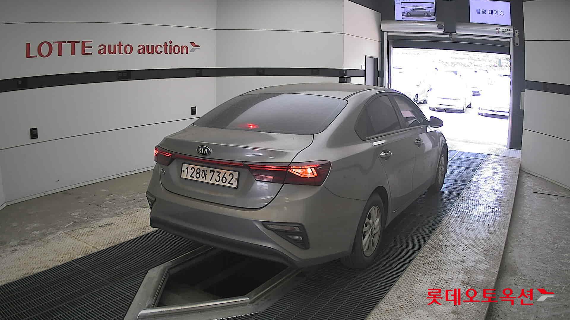 Kia K3 2020 - Image 18