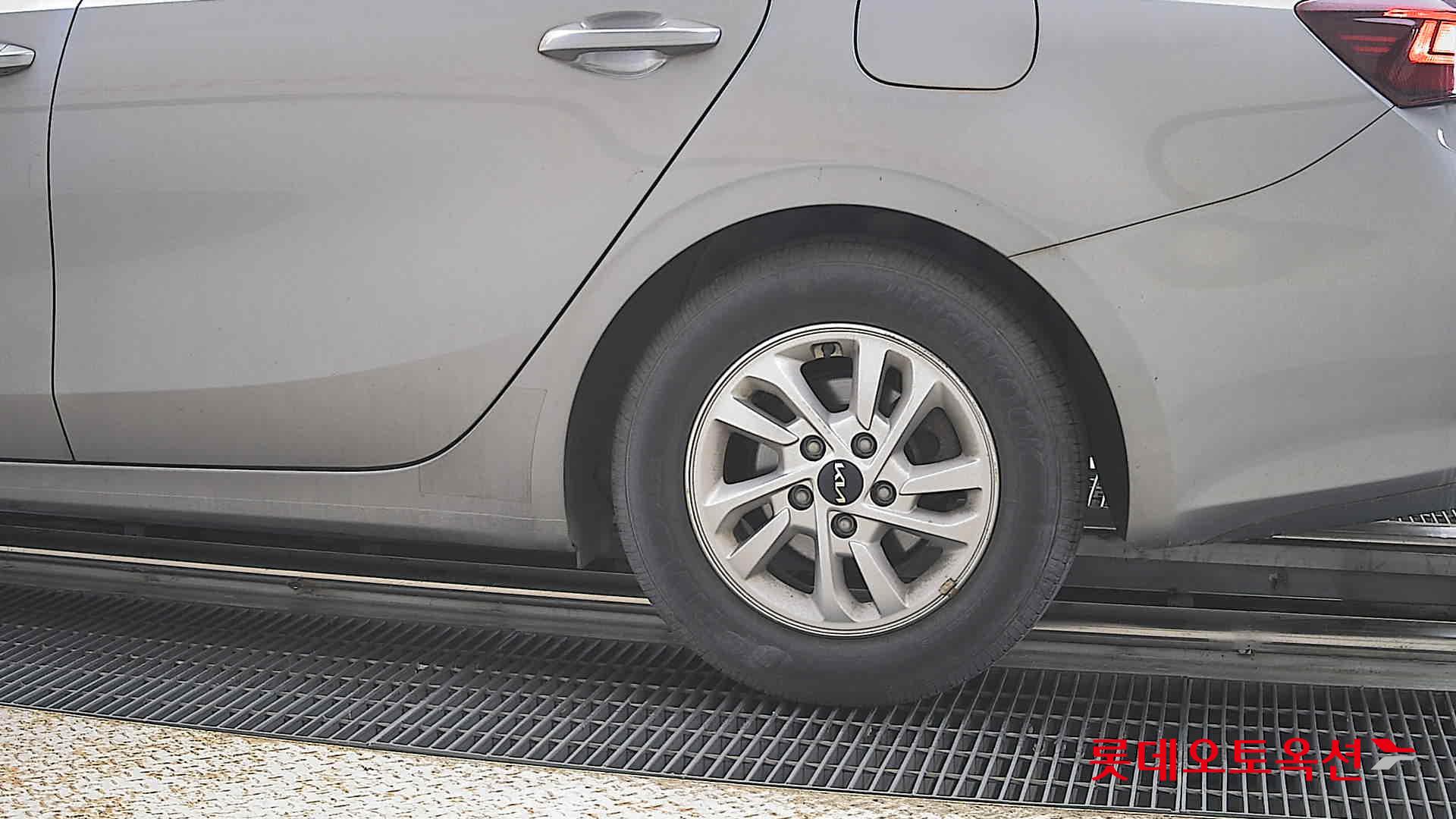 Kia K3 2020 - Image 26