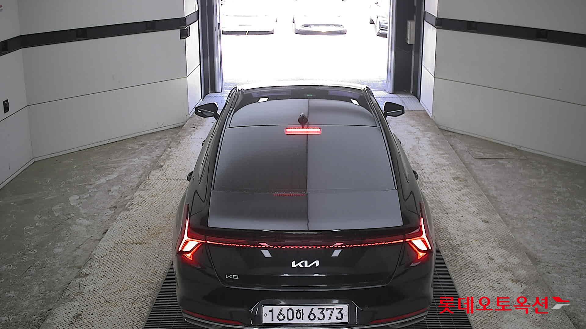 Kia K8 - 17