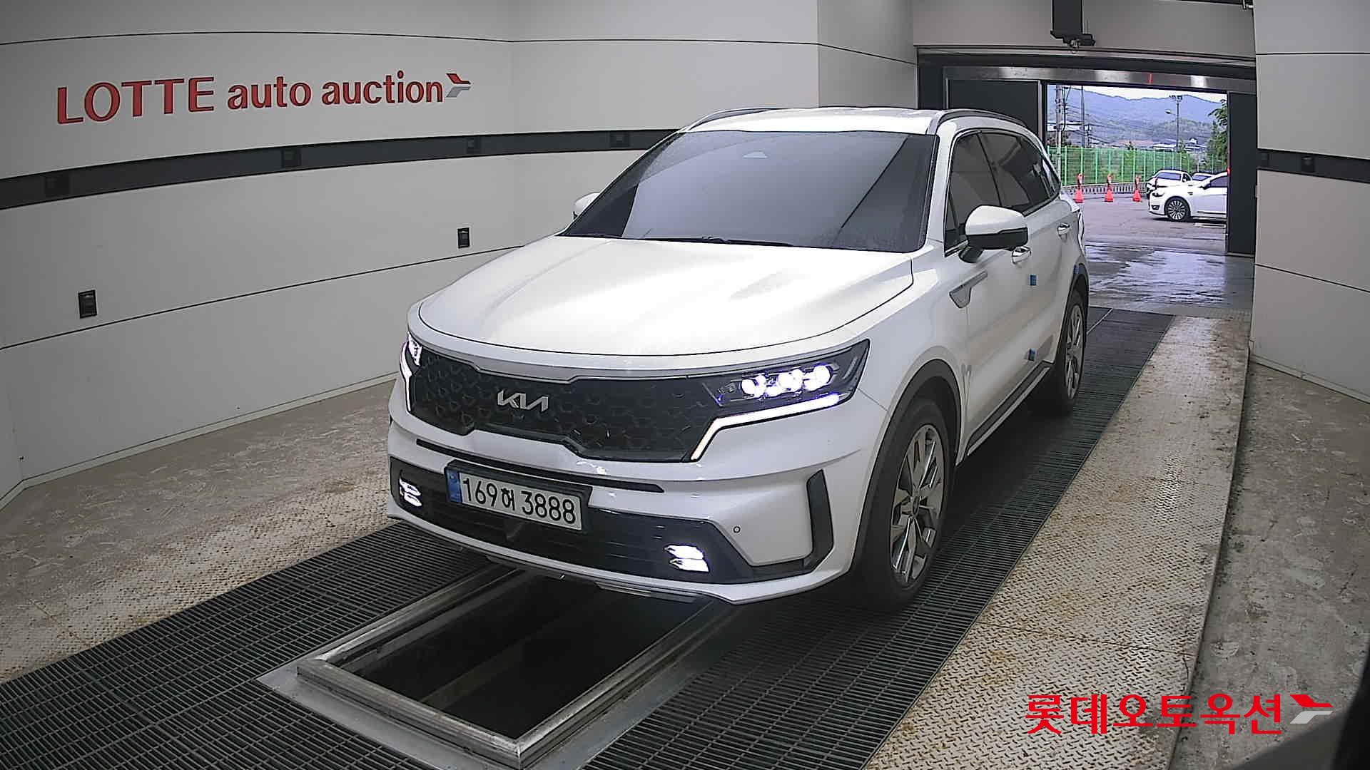 Kia Sorento - 10