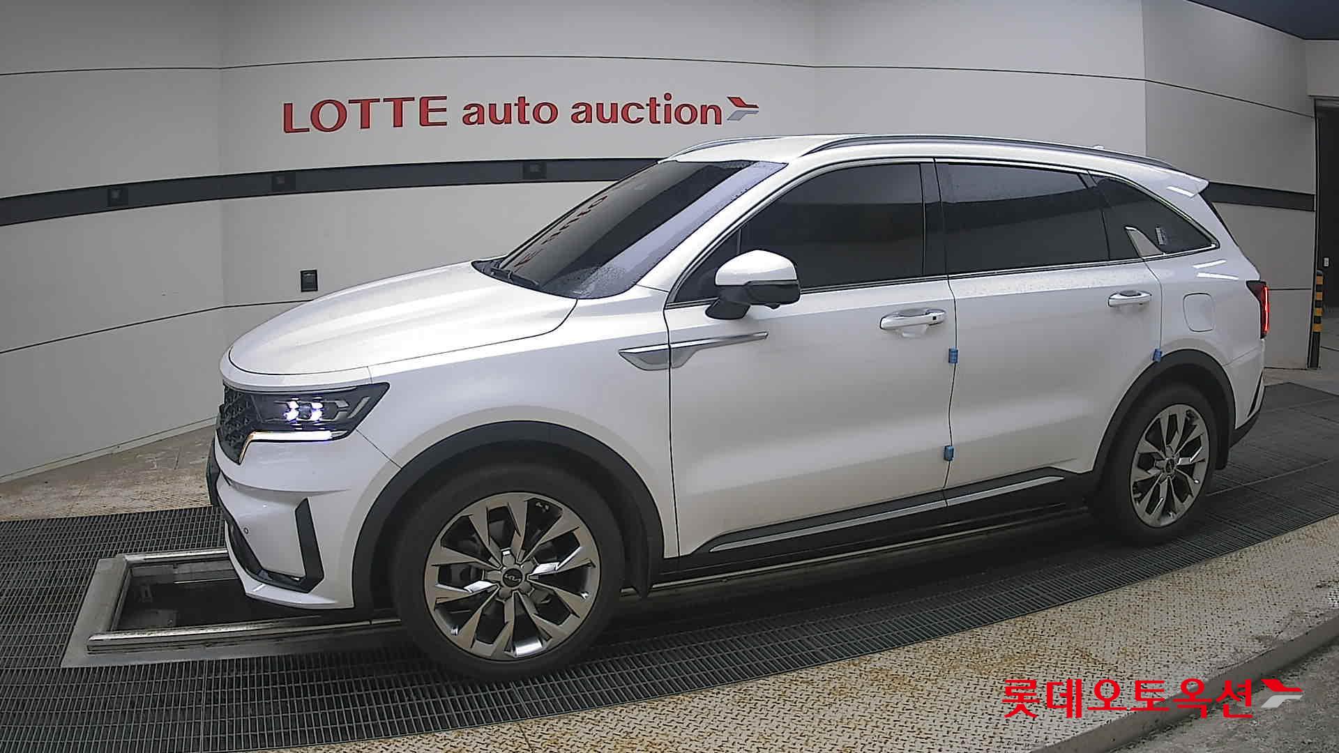 Kia Sorento - 12