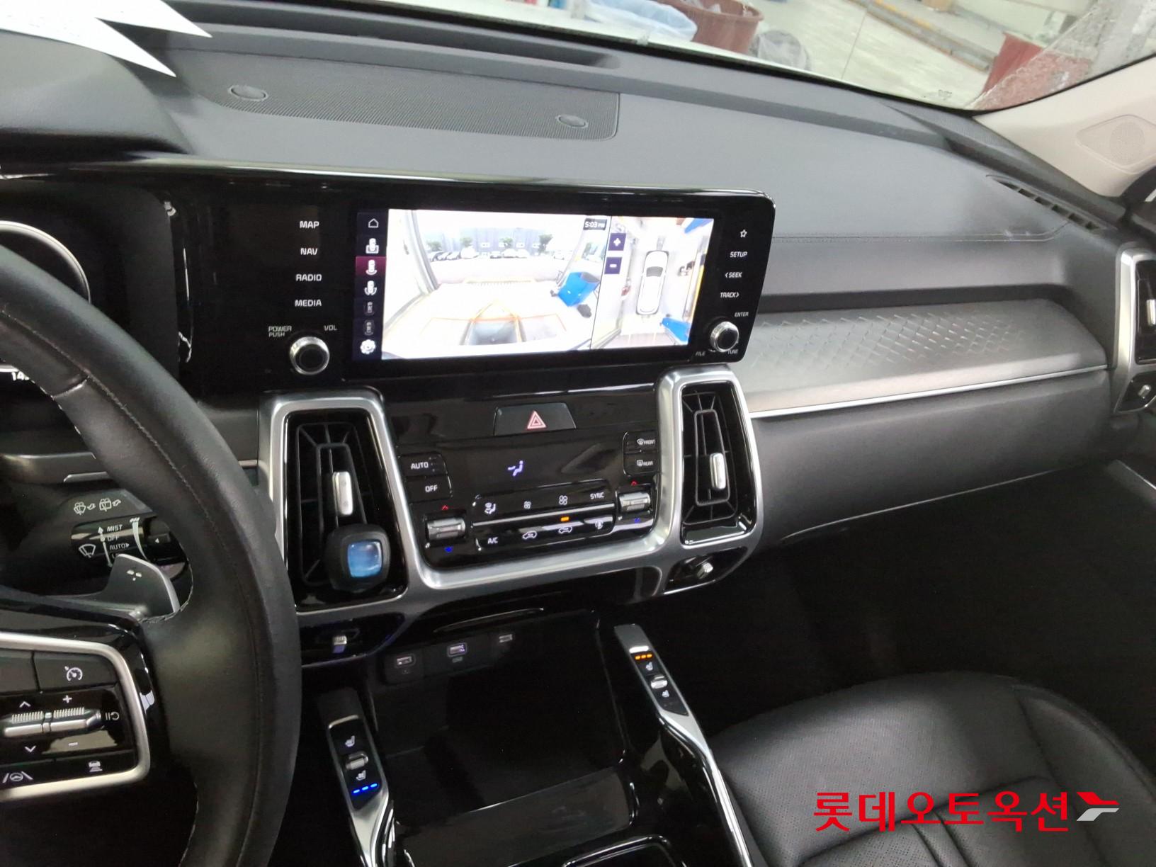 Kia Sorento - 31