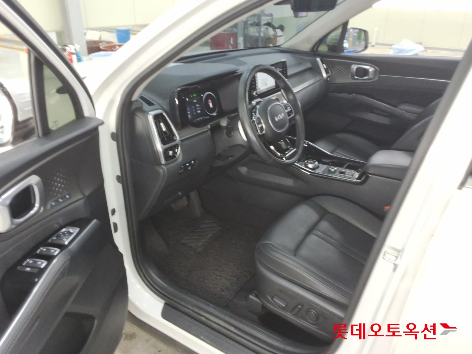 Kia Sorento - 35