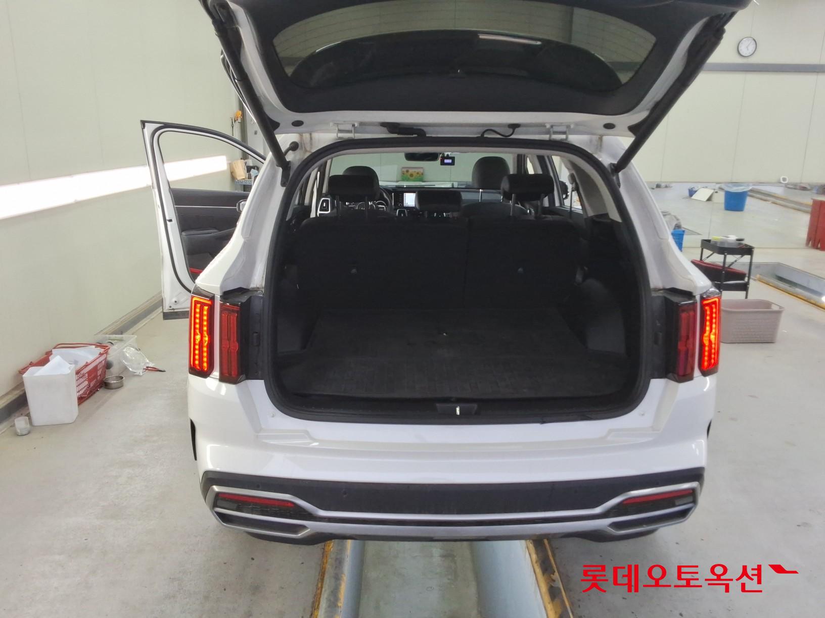 Kia Sorento - 9