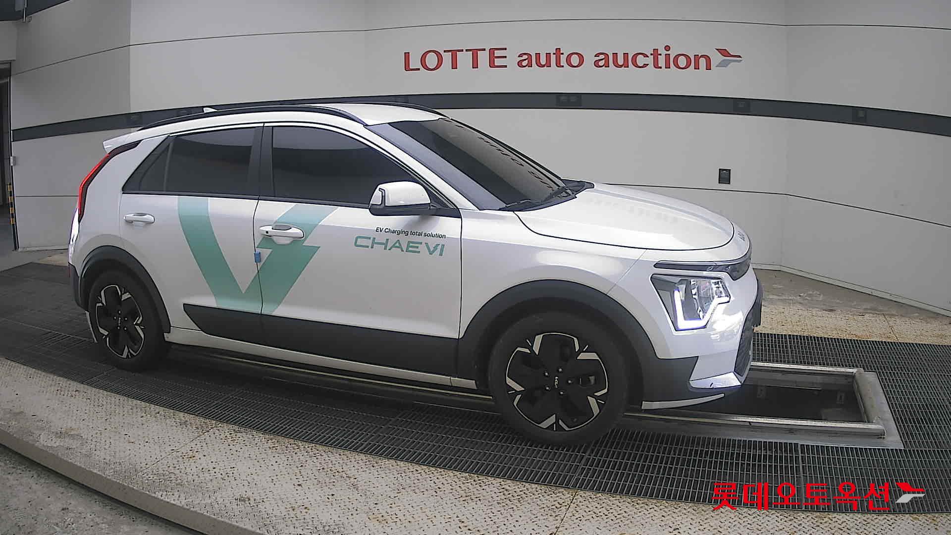 2023 - kia niro