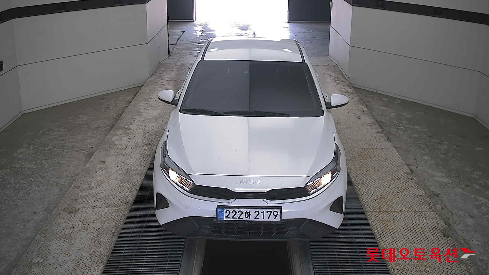 Kia K3 - 1