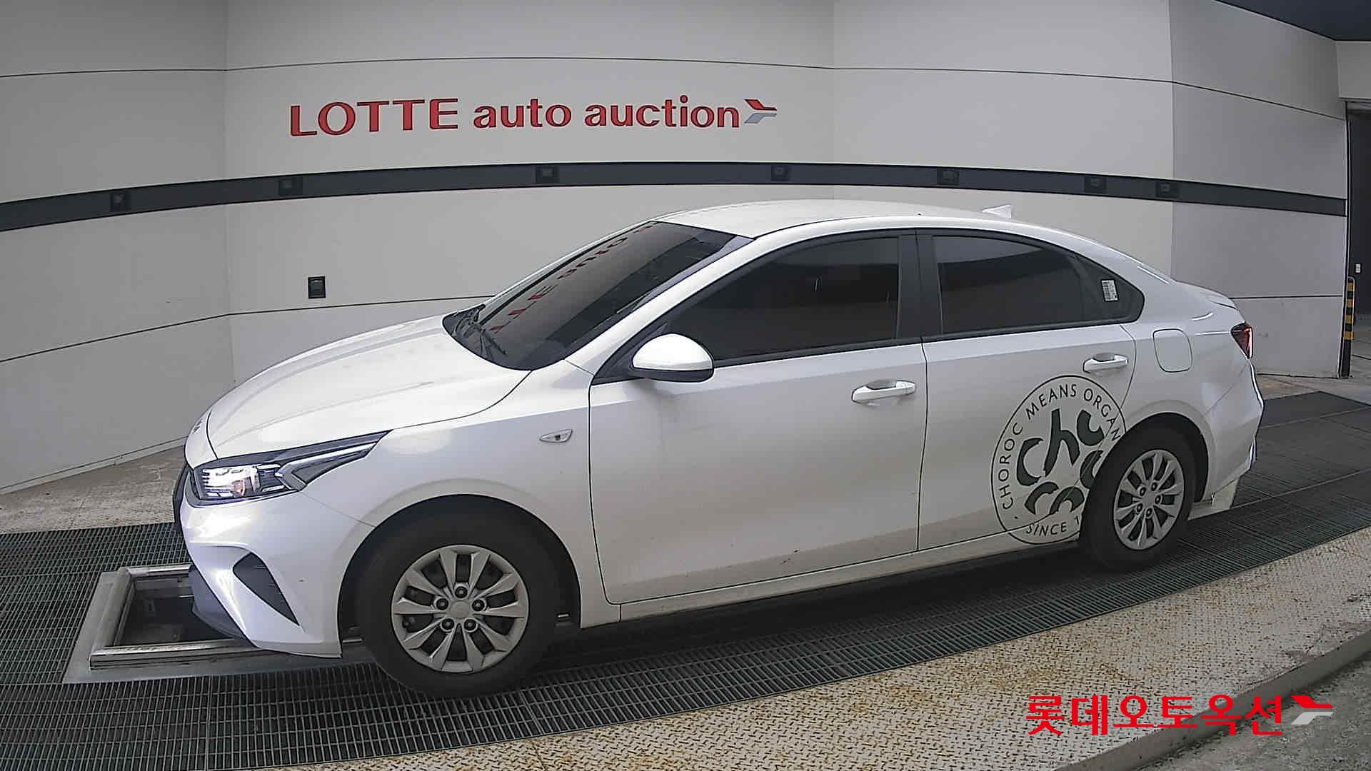 Kia K3 - 12