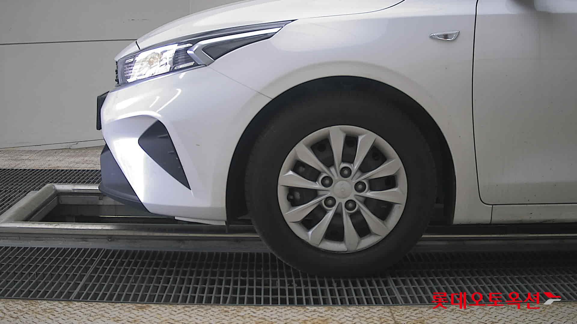 Kia K3 - 25