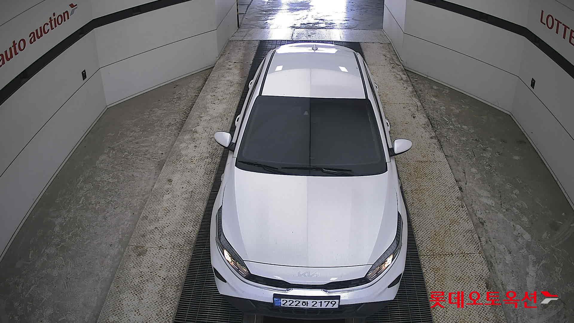 Kia K3 - 7