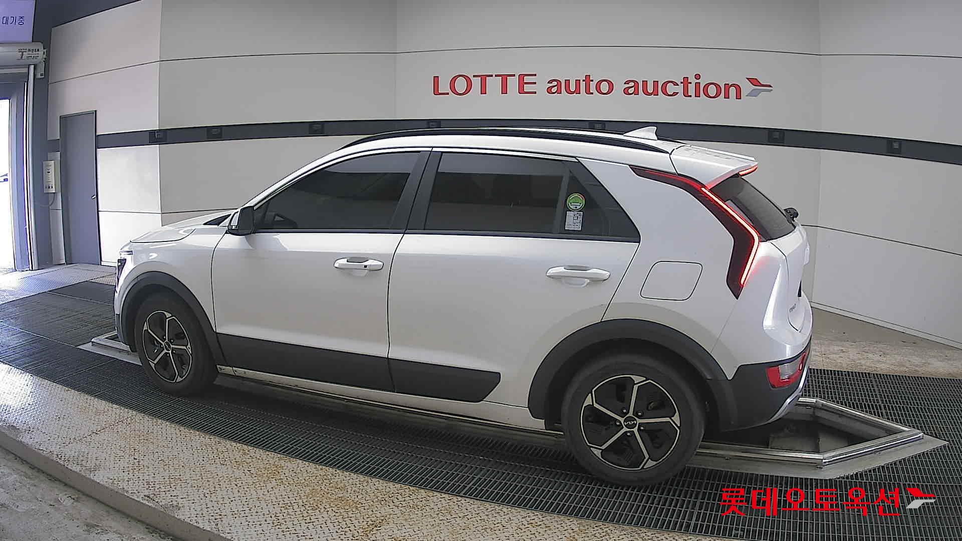 2022 - kia niro