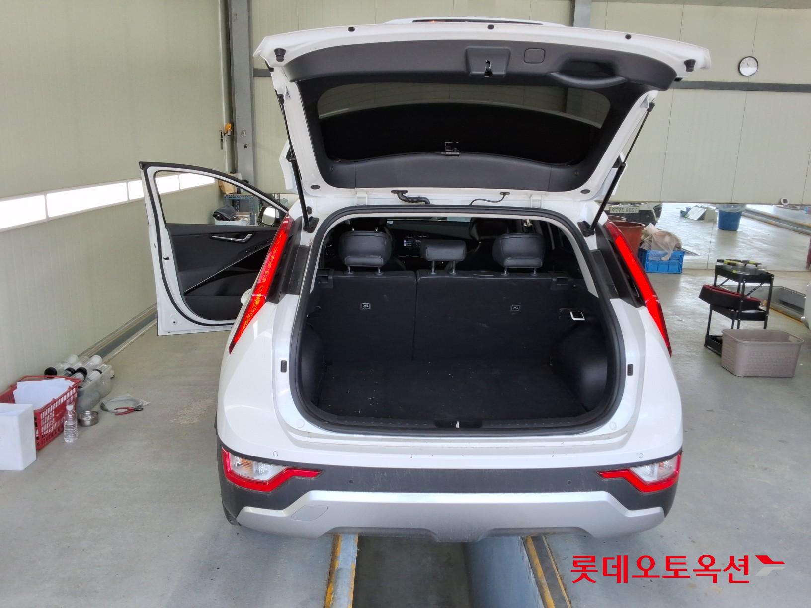 2022 - kia niro