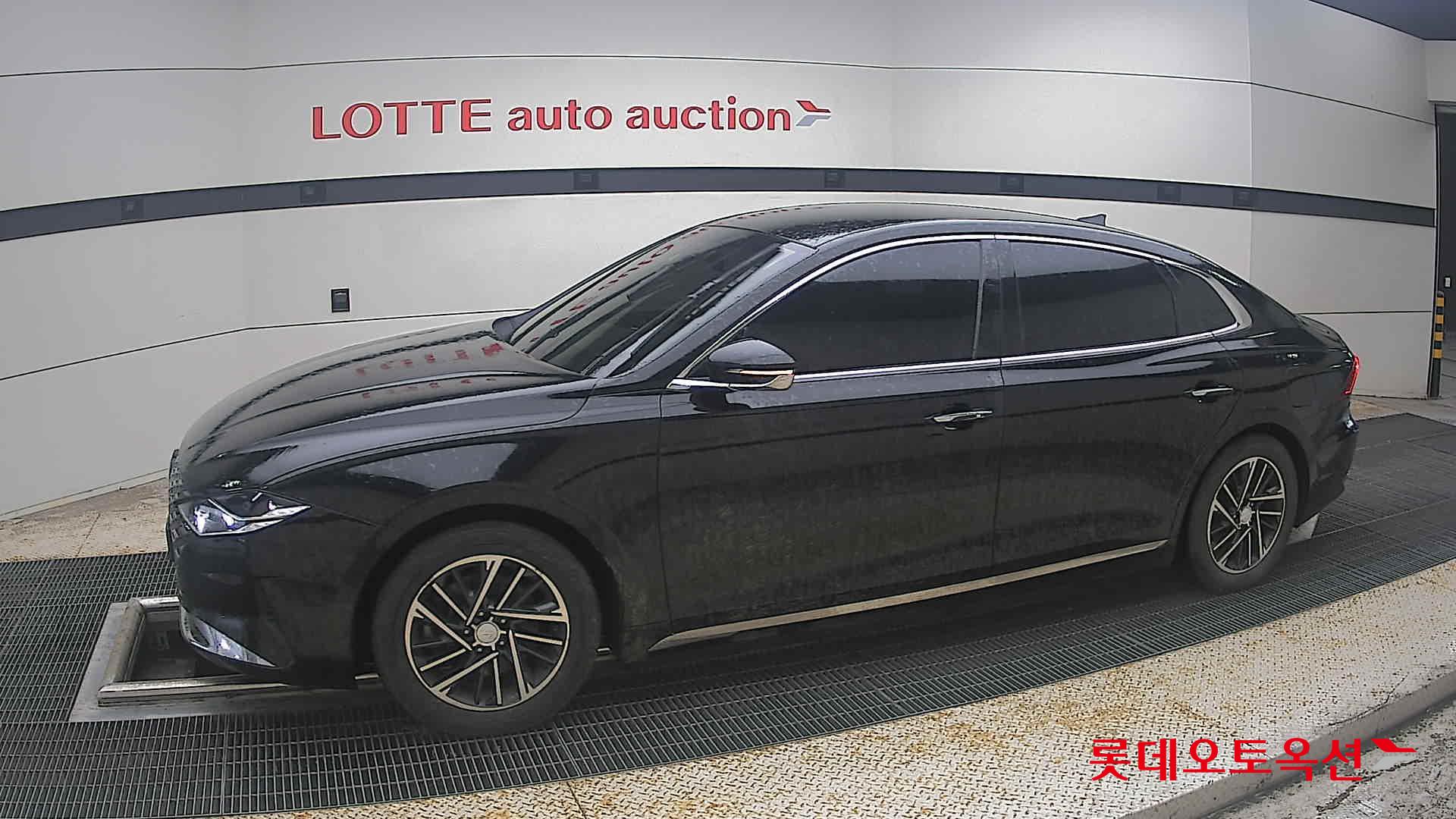 2022 - hyundai grandeur