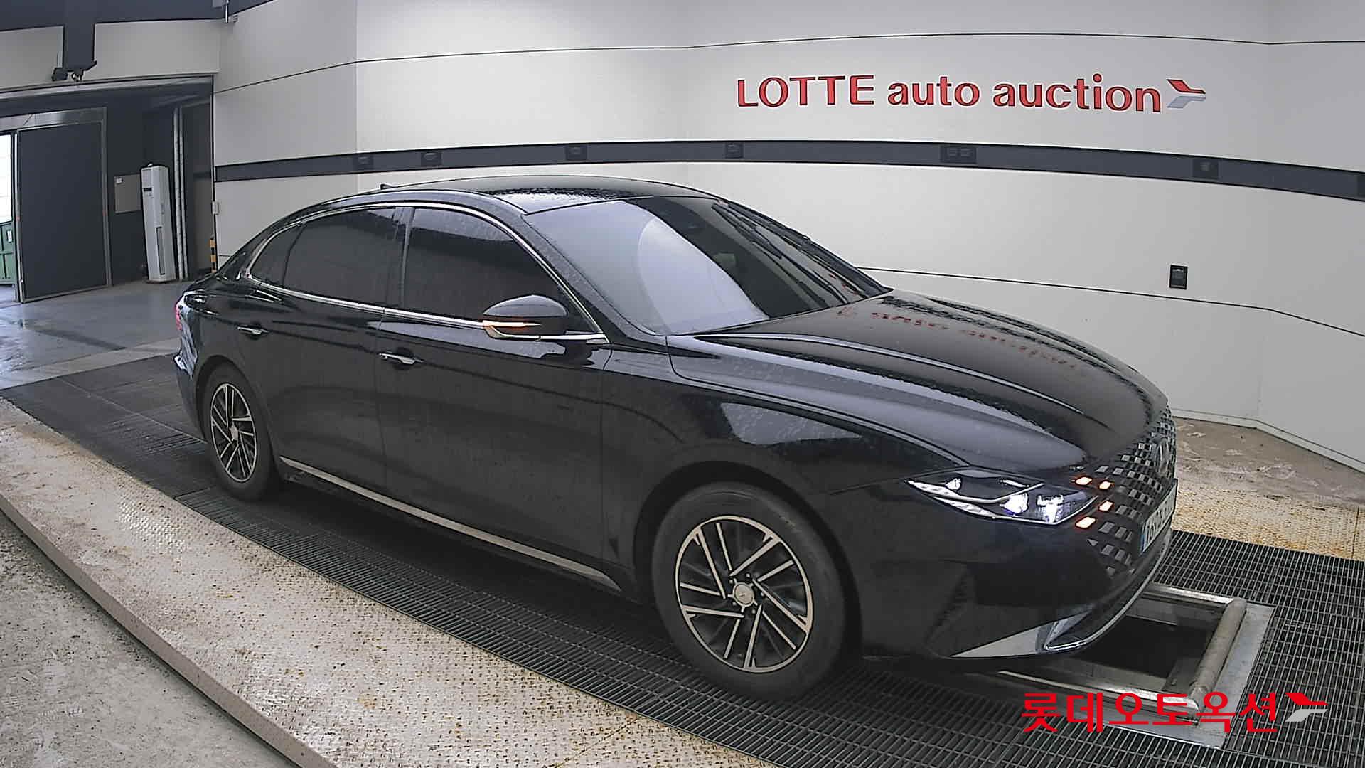 2022 - hyundai grandeur