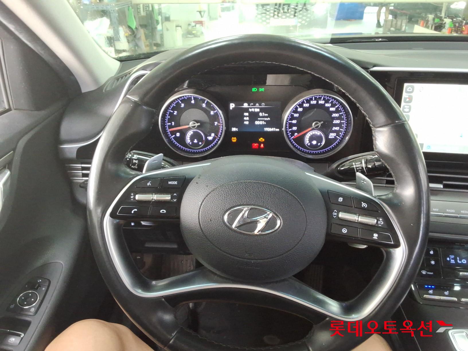 2022 - hyundai grandeur