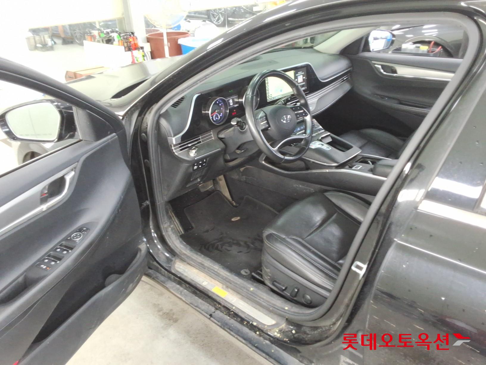 2022 - hyundai grandeur