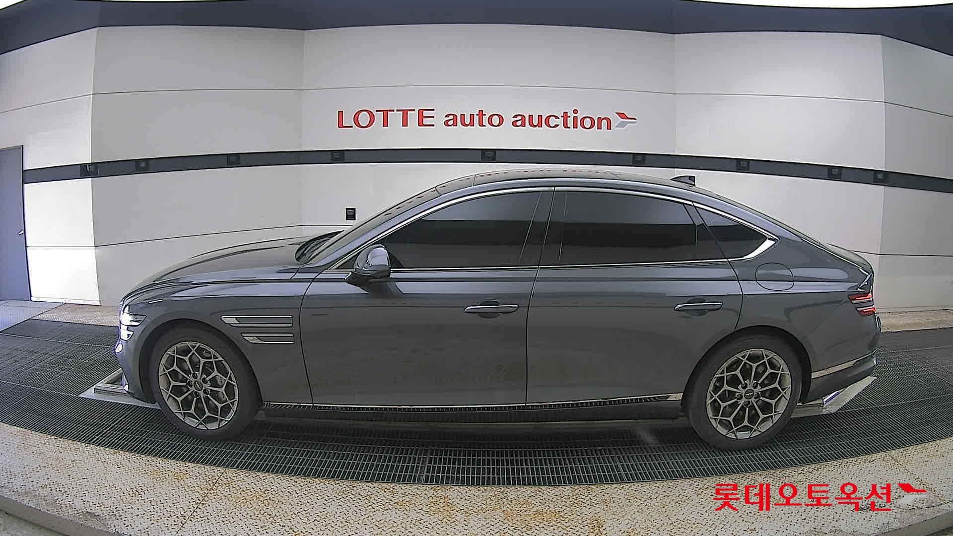 Genesis G80 - 13