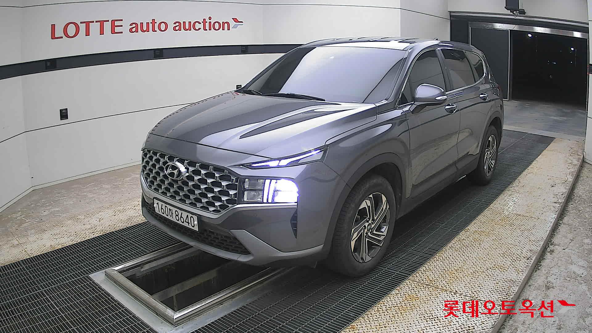 Hyundai Santa Fe - 3