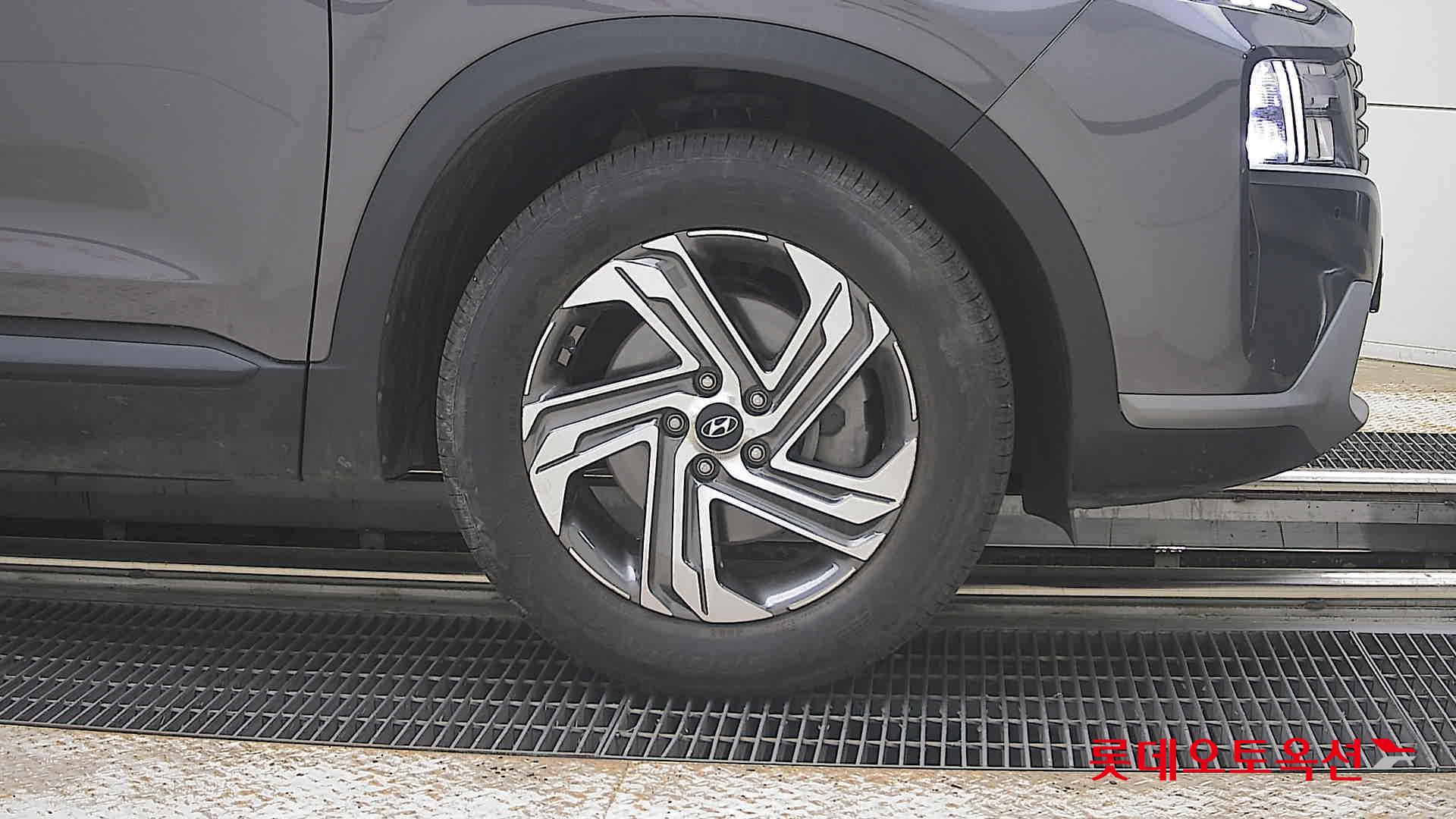 Hyundai Santa Fe - 27