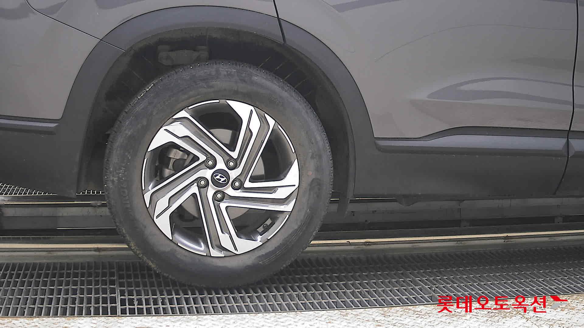 Hyundai Santa Fe - 28