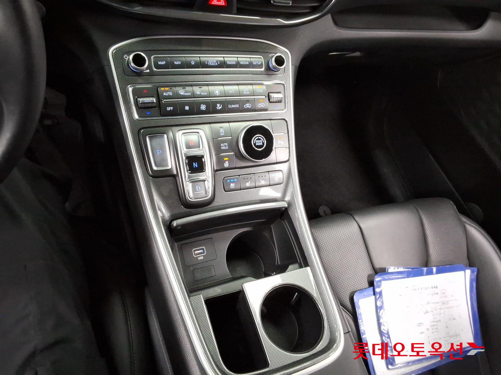 Hyundai Santa Fe - 34