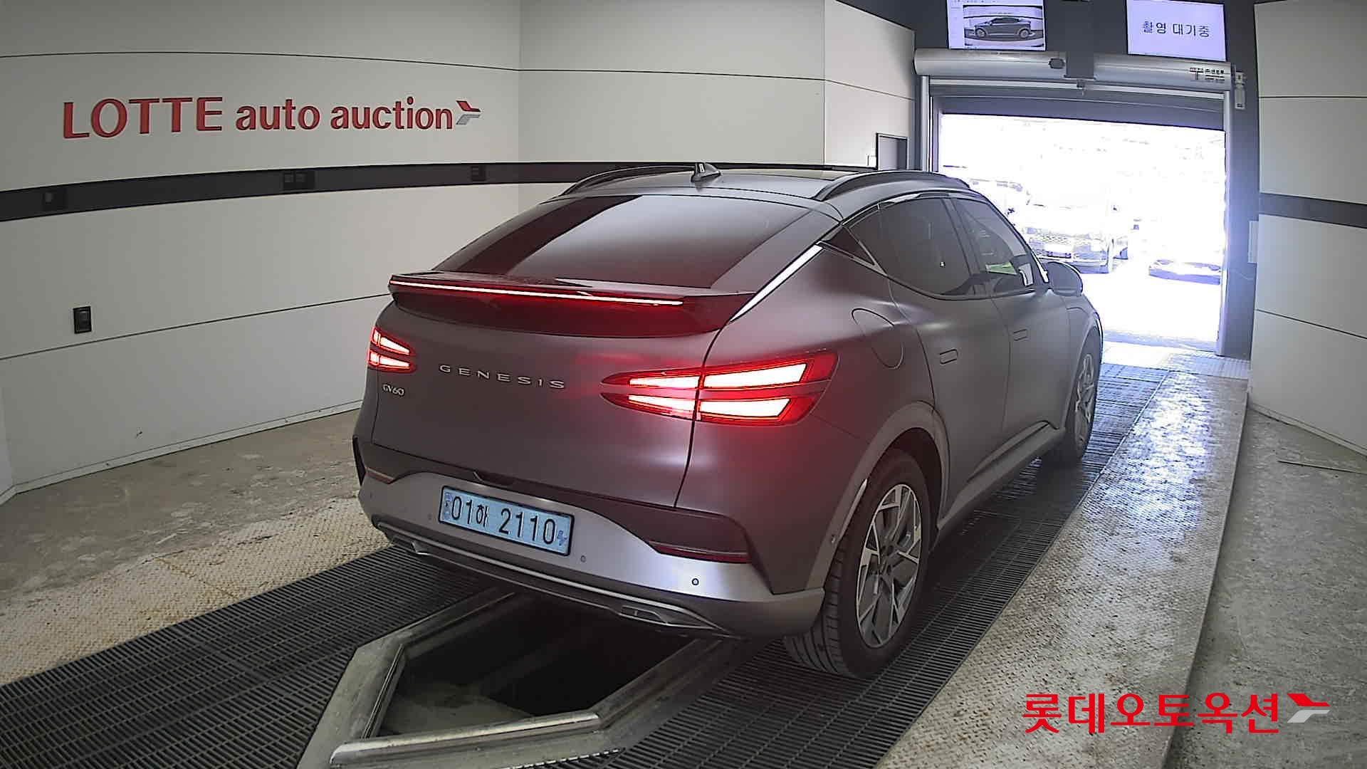Genesis GV60 - 18