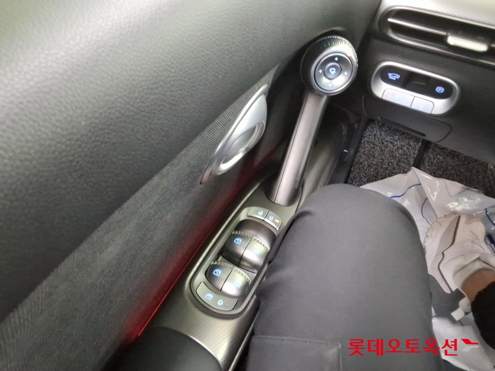 Genesis GV60 - 29